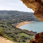 Haven With Private Pool And Sea Views Nyaraló *