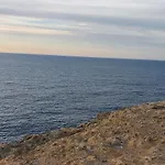 Haven With Private Pool And Sea Views Nyaraló Għajn Melel