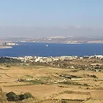 Dom wakacyjny Haven With Private Pool And Sea Views *