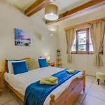 Nyaraló Haven With Private Pool And Sea Views *
