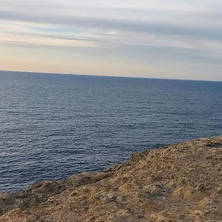 Haven With Private Pool And Sea Views Tatil Evi Ghajn Melel