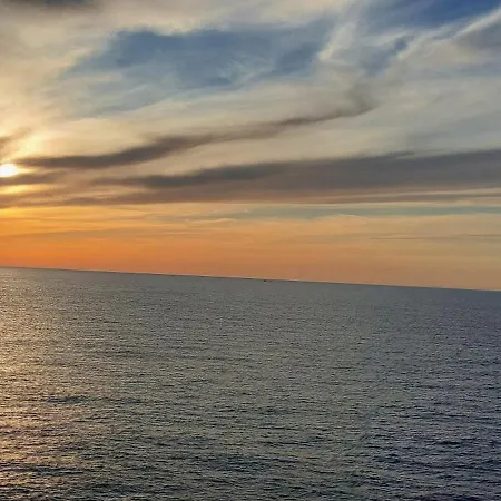 Haven With Private Pool And Sea Views *