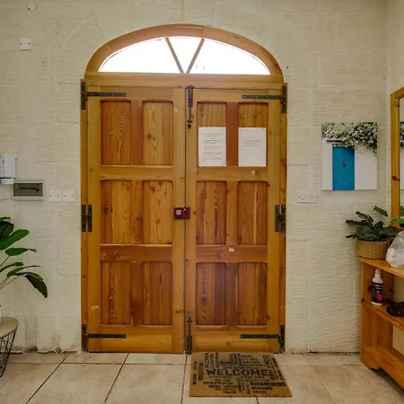 Haven With Private Pool And Sea Views