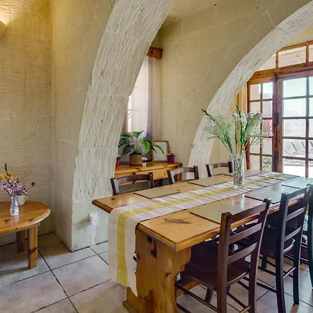 Haven With Private Pool And Sea Views Nyaraló *