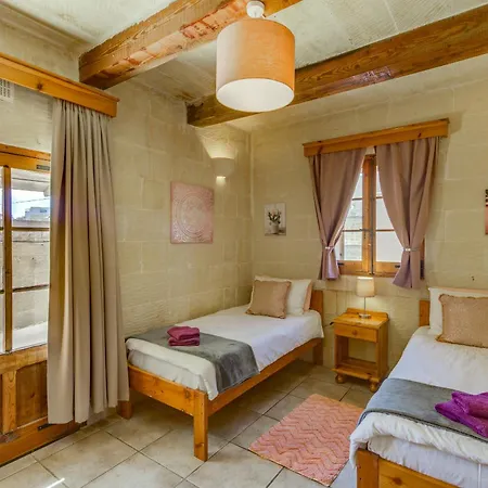 Tatil Evi Haven With Private Pool And Sea Views Ghajn Melel