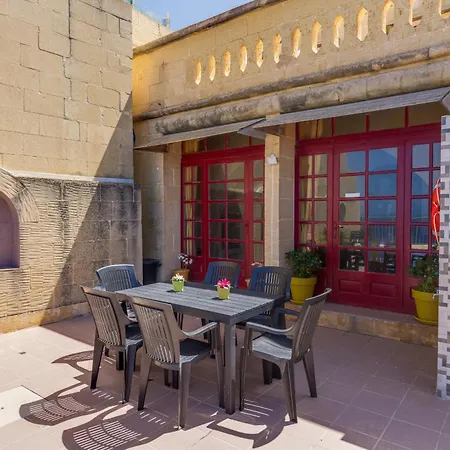 Haven With Private Pool And Sea Views Casa vacanze