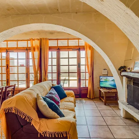 Haven With Private Pool And Sea Views