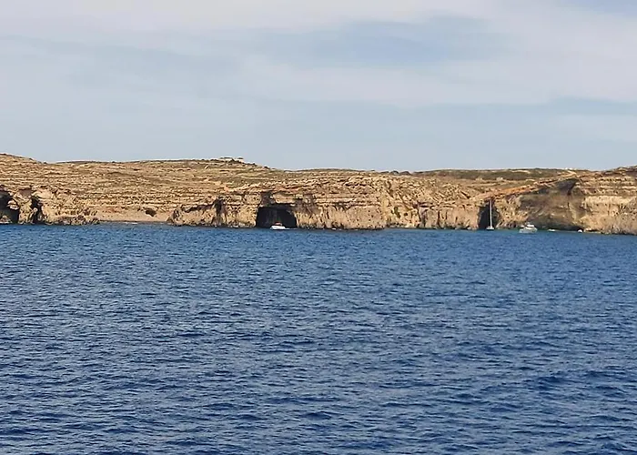 Haven With Private Pool And Sea Views Ghajn Melel