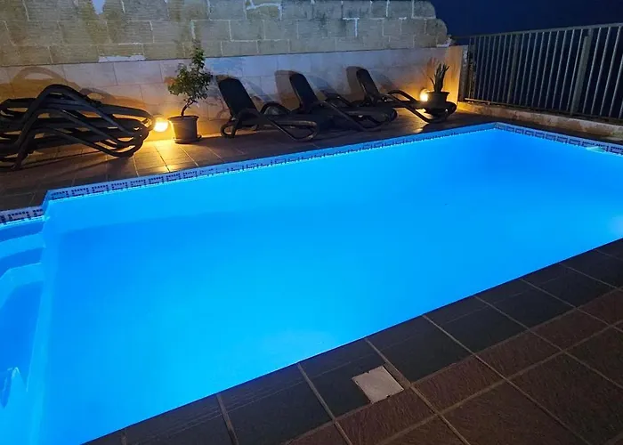 Haven With Private Pool And Sea Views