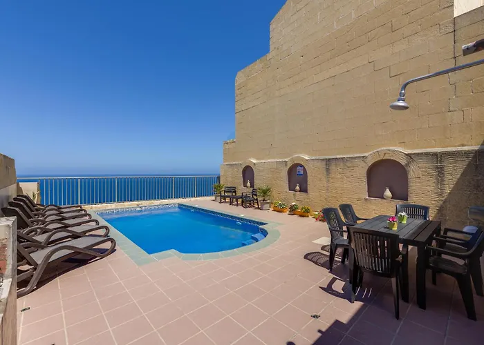 Haven With Private Pool And Sea Views * Ghajn Melel