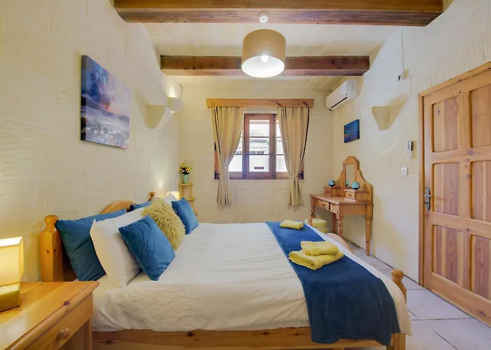 Haven With Private Pool And Sea Views